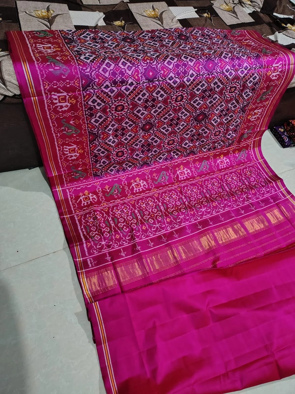 Bottle Green Geometric Diamond Patola Saree