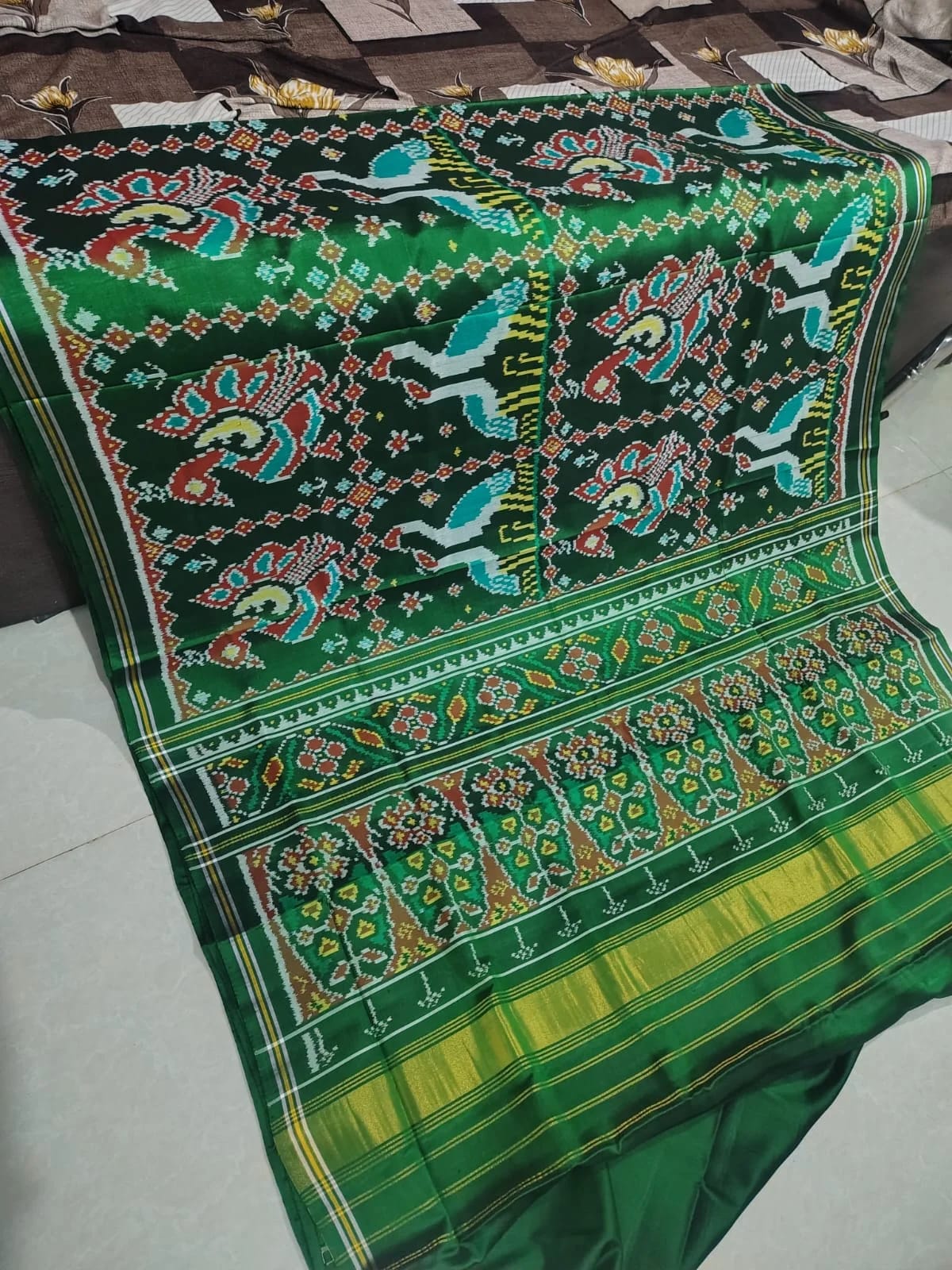 Dark Magenta & Teal Phul Bhat Patola Saree