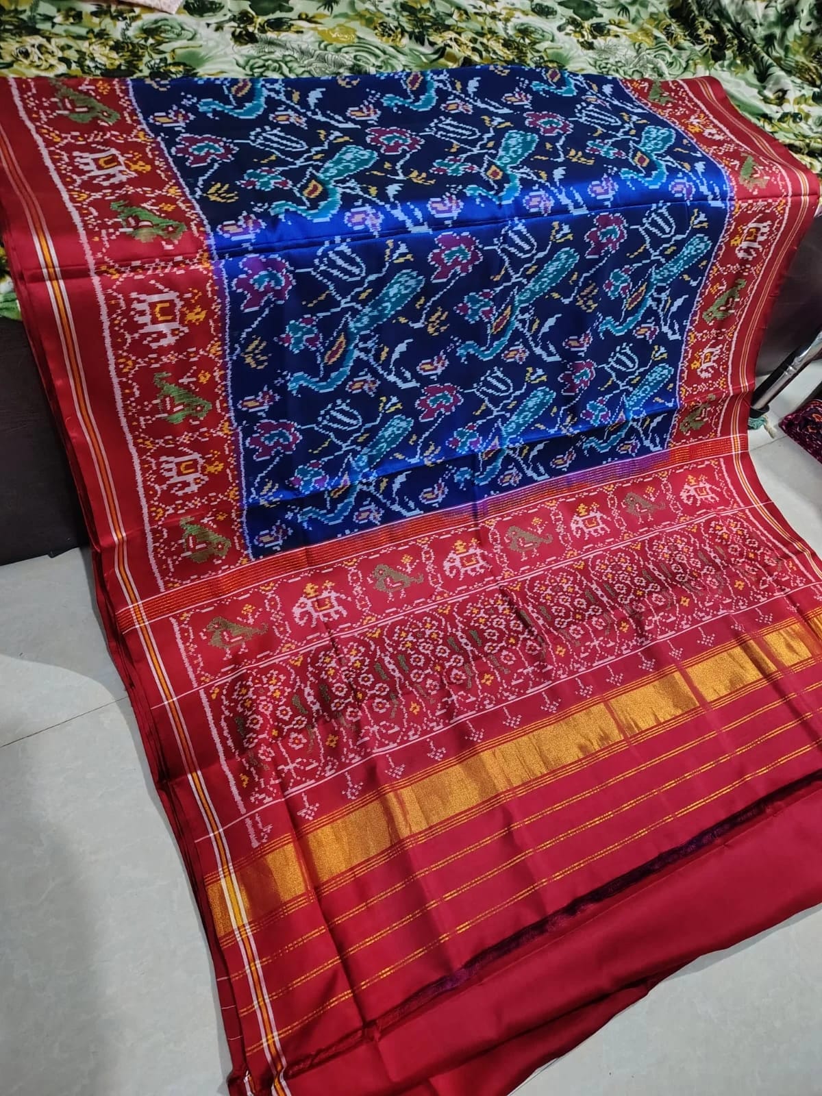 Deep Crimson Nari Kunj Silk Patan Patola Saree