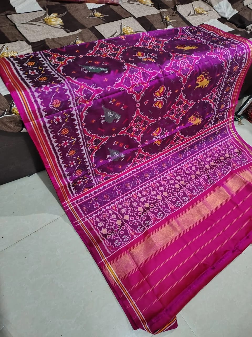 Golden Ochre & Maroon Single Ikat Patola Saree